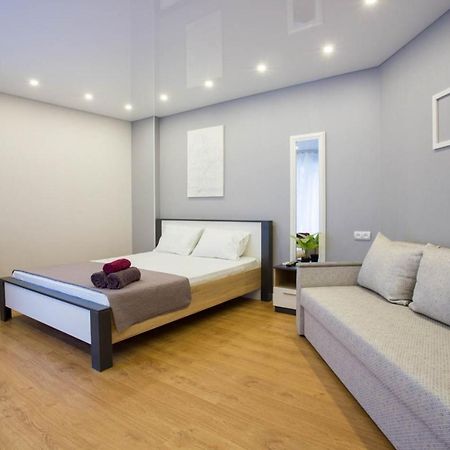 New Studio In The City Center - Mykoly Khvylovoho Str 5-2 Харьков Экстерьер фото